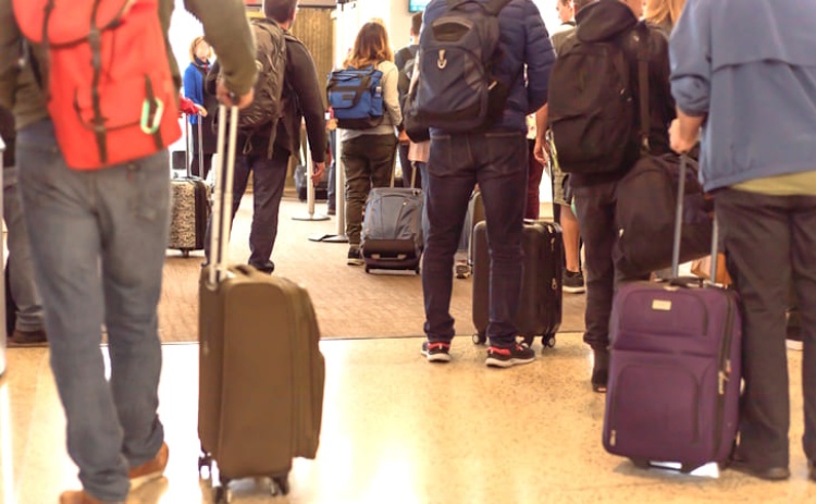 Aeroporto de Faro recua 2,5% em janeiro apesar do crescimento nacional