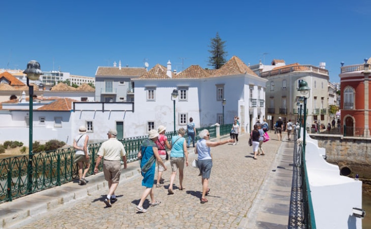 Grupo de 70 representantes tur&iacute;sticos alem&atilde;es visita Algarve em maio