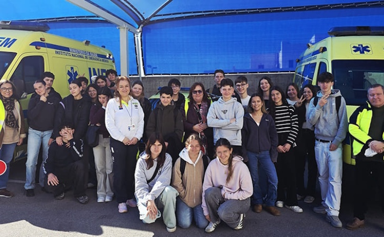 INEM promoveu a&ccedil;&atilde;o de literacia em sa&uacute;de com alunos de Loul&eacute;  