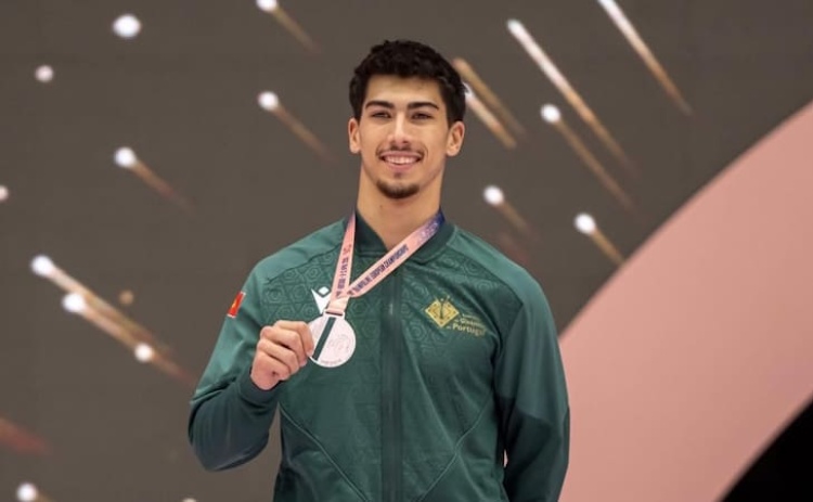 Munic&iacute;pio de Loul&eacute; felicita com "profundo orgulho" presta&ccedil;&atilde;o de ginastas louletanos