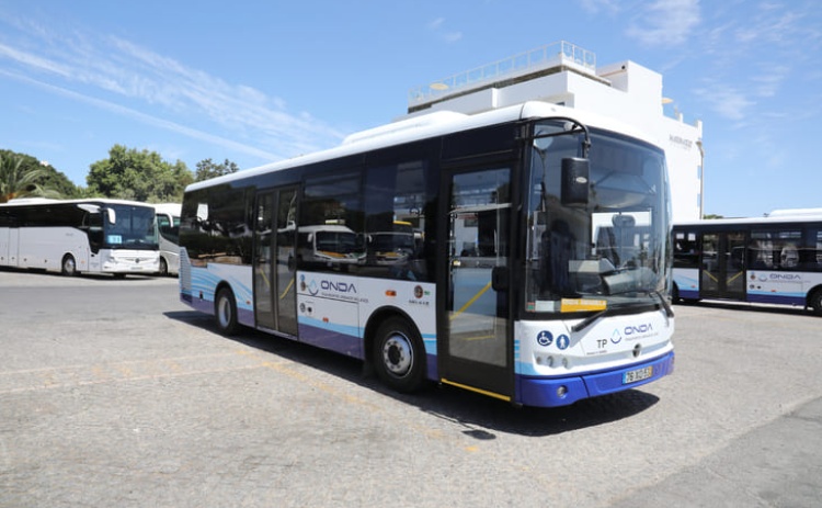 C&acirc;mara de Lagos investe 20ME na melhoria do transporte p&uacute;blico de passageiros