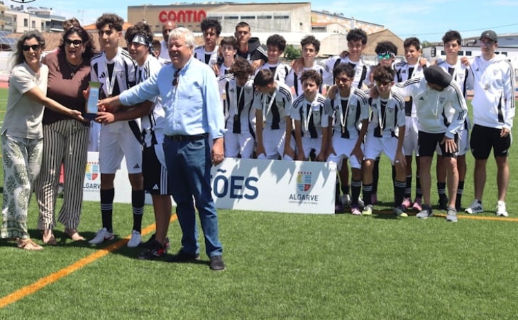 Gin&aacute;sio Clube de Tavira sagra-se campe&atilde;o da Liga 1 Algarve de Iniciados