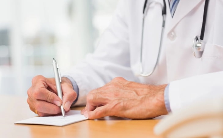 ULS Algarve autorizada a abrir 117 vagas para m&eacute;dicos especialistas