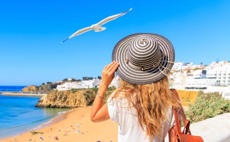 Turismo algarvio registou novas subidas em abril 