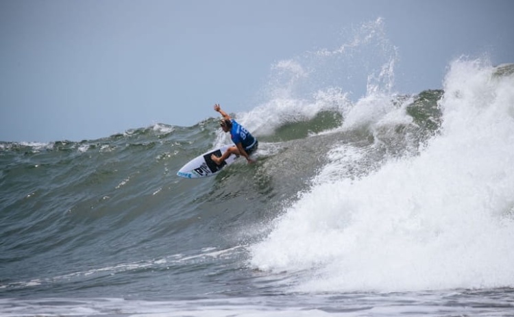 Championship Tour - Yolanda Hopkins em 9&ordm; lugar no El Salvador Pro