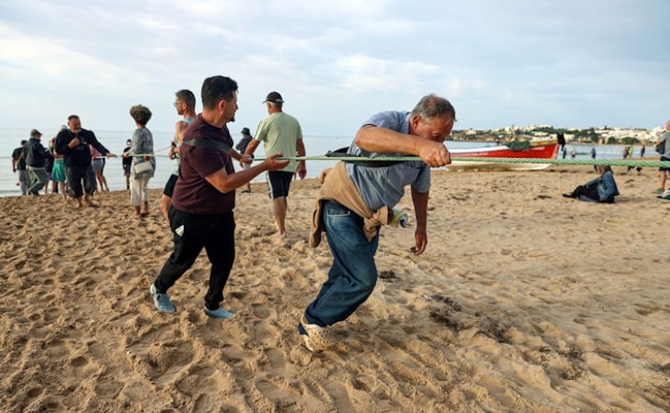 Arte X&aacute;vega voltou &agrave; Meia Praia com promessa de manter viva a tradi&ccedil;&atilde;o