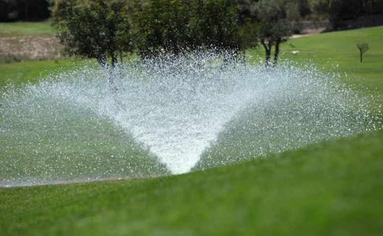 Esta&ccedil;&atilde;o de &aacute;gua reutilizada de Vilamoura permitir&aacute; rega de golfe, jardins e agricultura