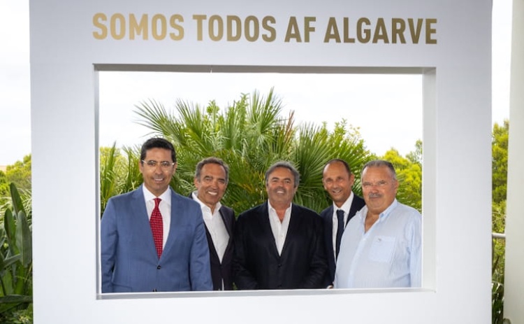 16.&ordf; Festa do Futebol e do Futsal do Algarve atribuiu "dezenas de pr&eacute;mios" em Albufeira