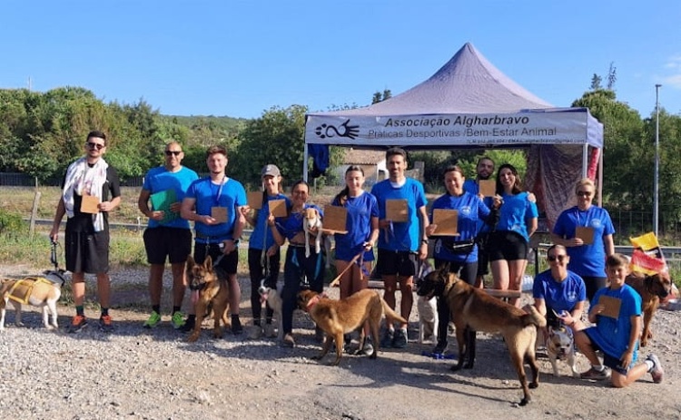 Associa&ccedil;&atilde;o algarvia conquista v&aacute;rios t&iacute;tulos no Campeonato Nacional de Dog Puller