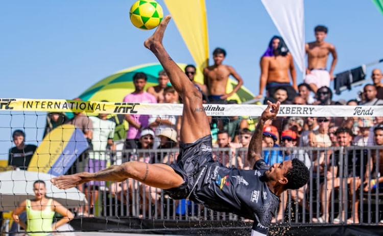 Albufeira recebeu mais uma edi&ccedil;&atilde;o do Footvolley World Tour