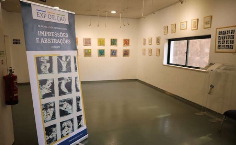 Exposi&ccedil;&atilde;o de Morcy patente em Portim&atilde;o durante o m&ecirc;s de julho 