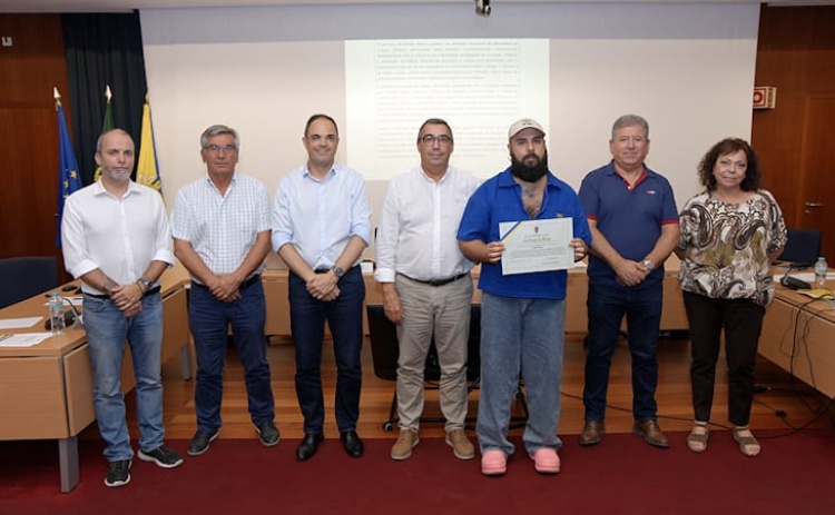 C&acirc;mara de Lagos distingue Daniel Matos e associa&ccedil;&atilde;o de dan&ccedil;a pelo trabalho de &laquo;excel&ecirc;ncia&raquo;