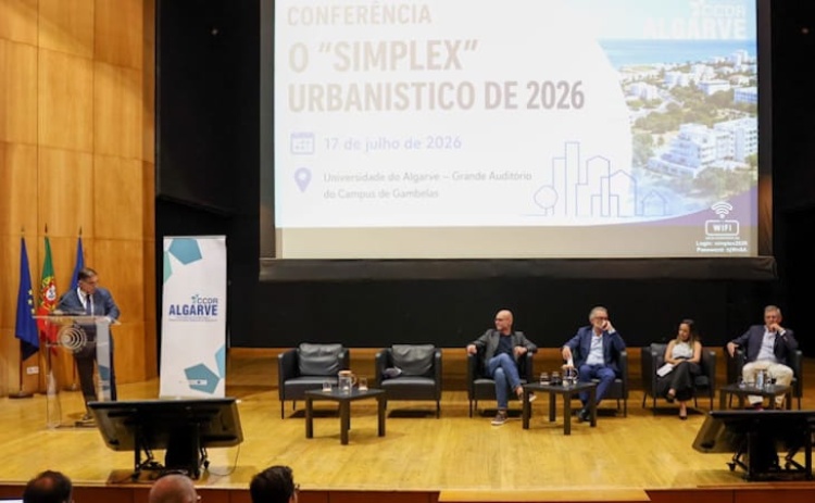 Confer&ecirc;ncia sobre Simplex Urban&iacute;stico reuniu especialistas na Universidade do Algarve