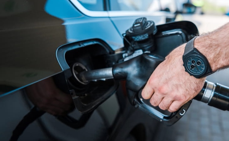 Gas&oacute;leo dever&aacute; descer 12 c&ecirc;ntimos e gasolina baixar 12,5 c&ecirc;ntimos na pr&oacute;xima semana