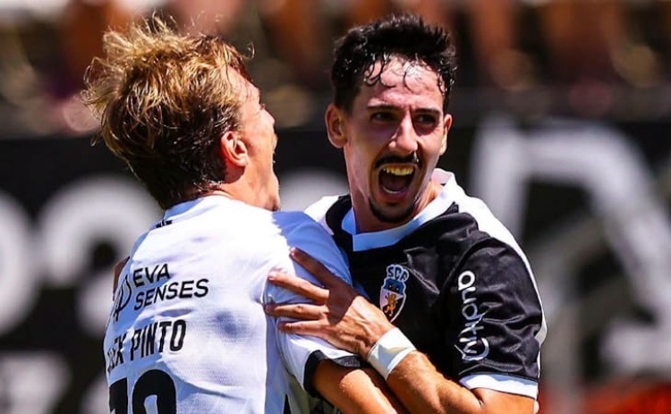 II Liga: Farense entra a ganhar na &eacute;poca perante o Torreense 