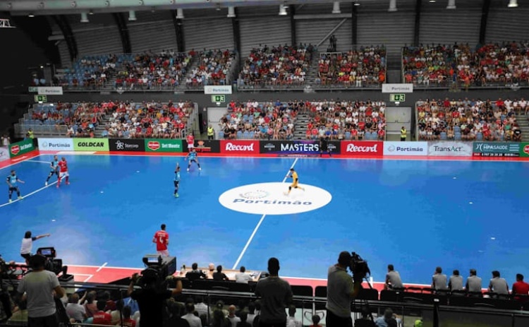 Futsal de elite europeu regressa a Portim&atilde;o com Sporting e Benfica