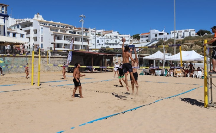 Conhecidos campe&otilde;es da final de voleibol de praia Albufeira 2026