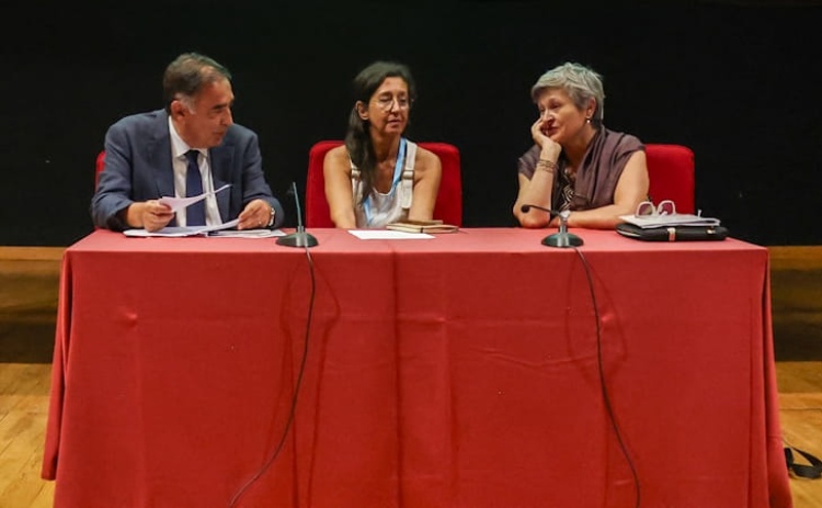 Jos&eacute; Apolin&aacute;rio defende refor&ccedil;o do investimento em investiga&ccedil;&atilde;o e desenvolvimento