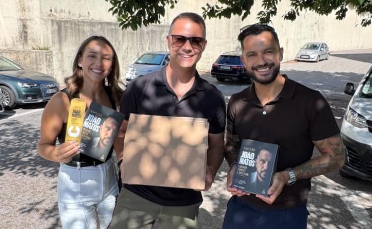 Algarvio Tiago Guadalupe lan&ccedil;a livro sobre Jo&atilde;o Matos e a lideran&ccedil;a no desporto