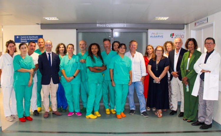 Hospital de Faro j&aacute; realizou mais de 100 cirurgias rob&oacute;ticas