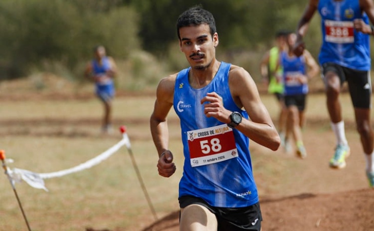 Atleta algarvio Jo&atilde;o Sustelo vence Cross &ldquo;Memorial Jos&eacute; Menino&rdquo; em Castro Marim