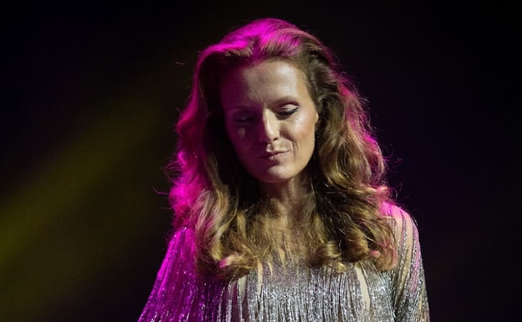 Sofia Hoffmann apresenta cl&aacute;ssicos de Natal em Lagoa com Christmas Jazz