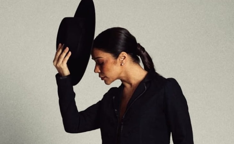 Raquel Tavares apresenta novo &aacute;lbum no Teatro Municipal Ant&oacute;nio Pinheiro 