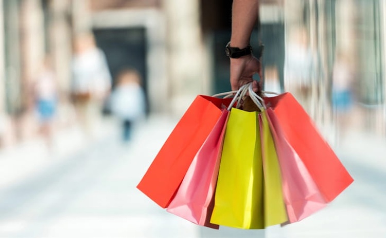 O que se esconde por tr&aacute;s do consumismo excessivo