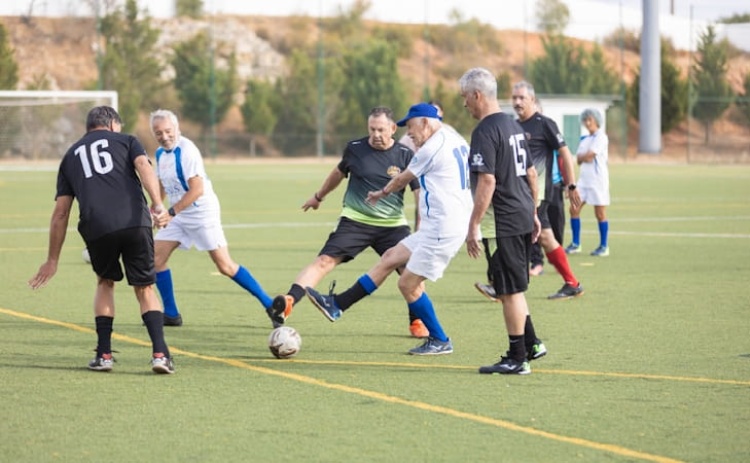 Walking Football juntou cinco equipas em torneio realizado em Est&ocirc;mbar 