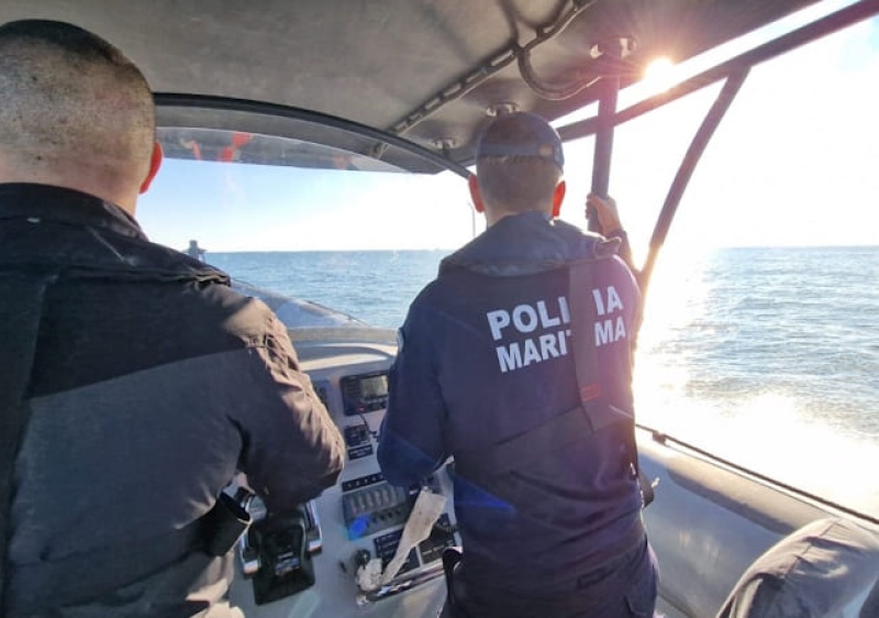 Buscas por jovem turista desaparecido na praia da Arrifana retomadas na sexta-feira