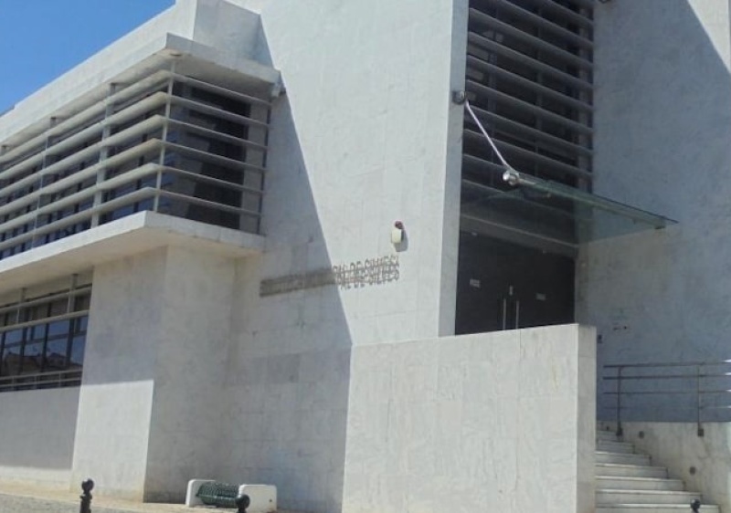 Joana Jesus apresenta workshop de literacia financeira na Biblioteca de Silves 