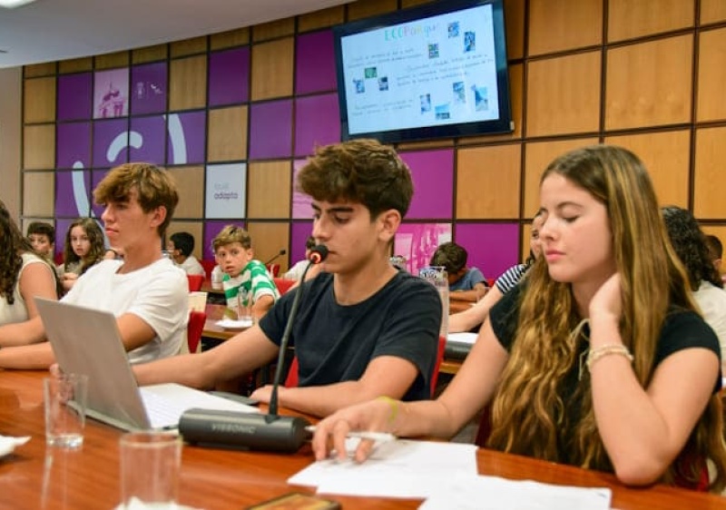 Alunos de Loul&eacute; v&atilde;o apresentar propostas na Assembleia Municipal Jovem