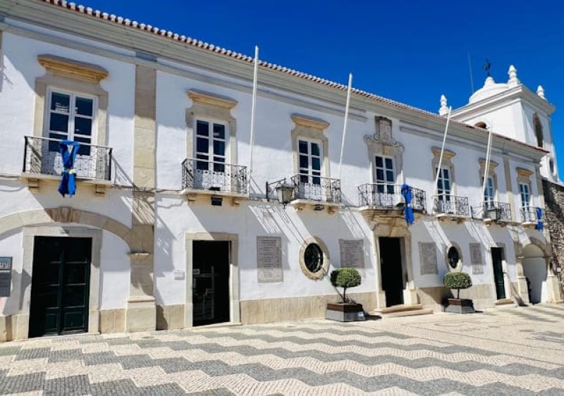 Loul&eacute; vai formar um la&ccedil;o azul humano pela preven&ccedil;&atilde;o dos maus-tratos na inf&acirc;ncia