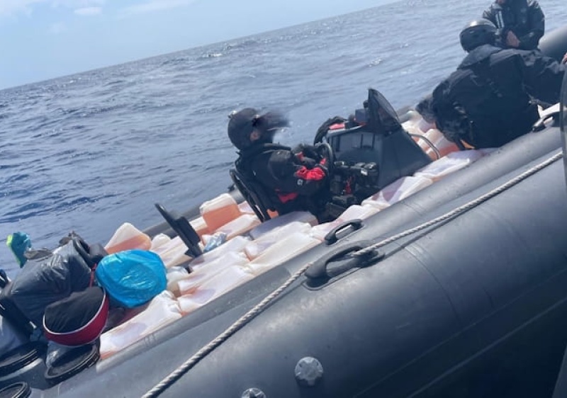 Intercetada lancha suspeita de narcotr&aacute;fico ao largo do Algarve com tr&ecirc;s detidos