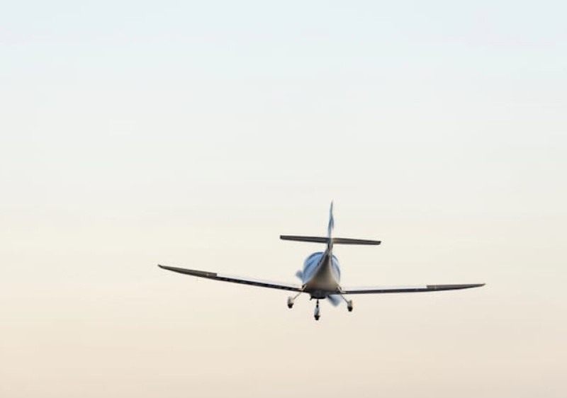 Aeronave que caiu no aer&oacute;dromo de Portim&atilde;o realizava o primeiro voo do dia 