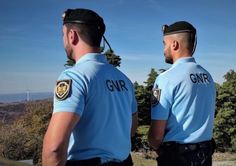 GNR det&eacute;m sete homens e apreende mais de cinco toneladas de haxixe no Guadiana (C/V&iacute;deo)