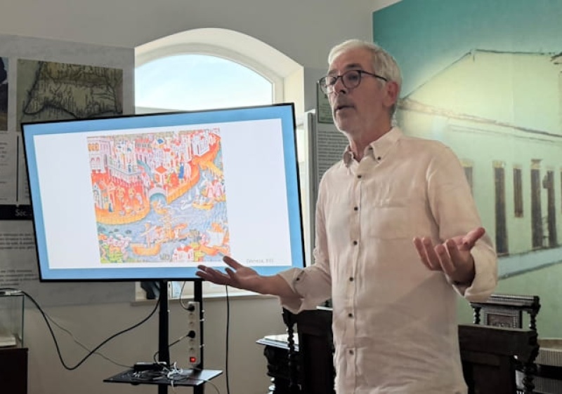 Evolu&ccedil;&atilde;o das feiras ao longo da hist&oacute;ria foi tema de conversa em S&atilde;o Br&aacute;s de Alportel 