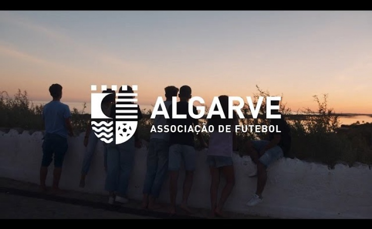 Já ouviu o hino oficial da Associação de Futebol do Algarve? 